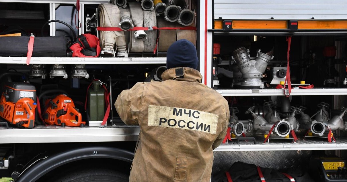 vladivostok-4120-1689742194 Nhân viên cứu hỏa Nga diễn tập tại Vladivostok hôm 7/7. Ảnh: RIA Novosti