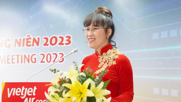 Bà Nguyễn Thị Phương Thảo - Chủ tịch Hội đồng quản trị Vietjet phát biểu tại đại hội. Ảnh: Vietjet