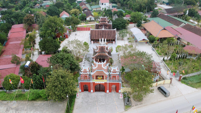 Di tích lịch sử, văn hóa cấp tỉnh chùa Đá ở xã Tùng Ảnh, huyện Đức Thọ. Ảnh: Đức Hùng