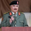 Lãnh chúa Khalifa Haftar tại Bengazhi, Libya hồi tháng 12/2020. Ảnh: Reuters