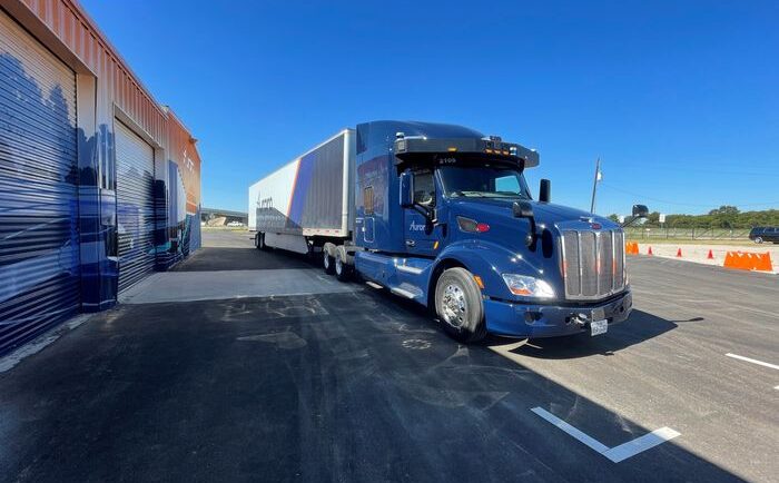 Một chiếc xe tải Peterbilt của Paccar. Ảnh: Reuters