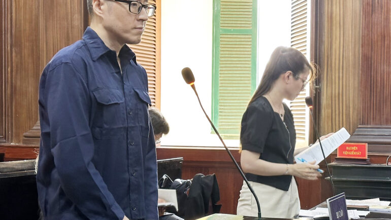 Bị cáo Jeong In Cheol tại tòa hôm nay. Ảnh: Hải Duyên