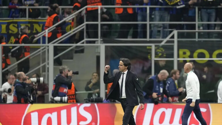 Inzaghi mừng chiến thắng 1-0 trước Milan trong trận bán kết lượt về tối 16/5. Ảnh: AP