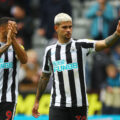 Cầu thủ Newcastle mừng trận thắng Southampton trên sân St James Park ngày 30/4/2023. Ảnh: Reuters