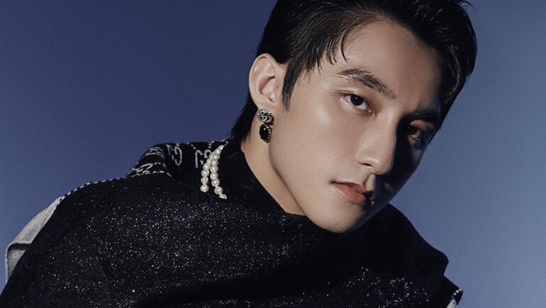 Sơn Tùng M-TP trong bộ ảnh giới thiệu MV mới. Ảnh: Huyền Trang