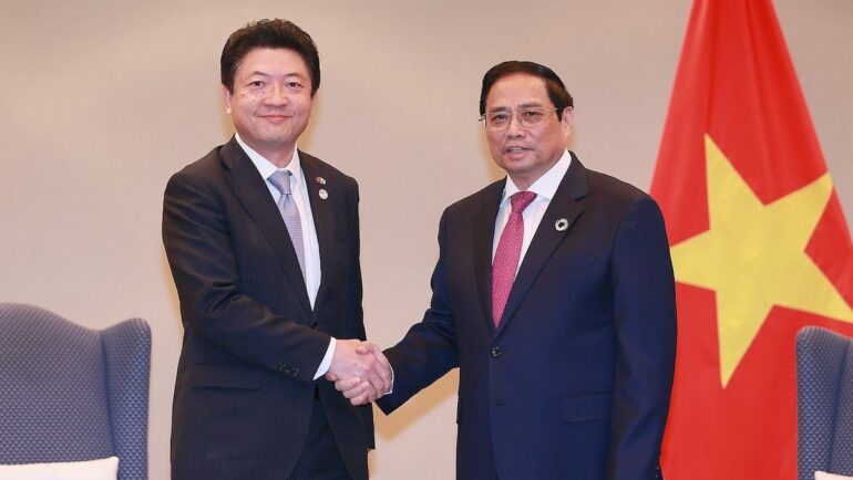 Thủ tướng Phạm Minh Chính tiếp ông Akio Yoshida, Chủ tịch điều hành Tập đoàn AEON, sáng 20/5. Ảnh: Dương Giang