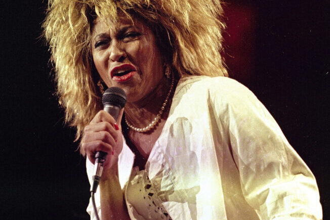 Tina Turner biểu diễn ở New York (Mỹ) năm 1978. Ảnh: AP