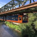 Đường tàu Schwebebahn chạy qua nhiều cảnh đẹp ở thành phố Wuppertal. Ảnh: Wikipedia