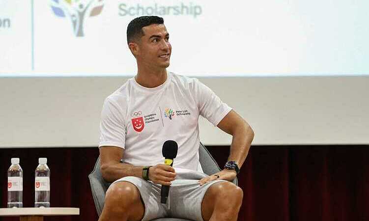 Ronaldo trong một sự kiện ở Singapore đầu tháng 6/2023. Ảnh: AFP