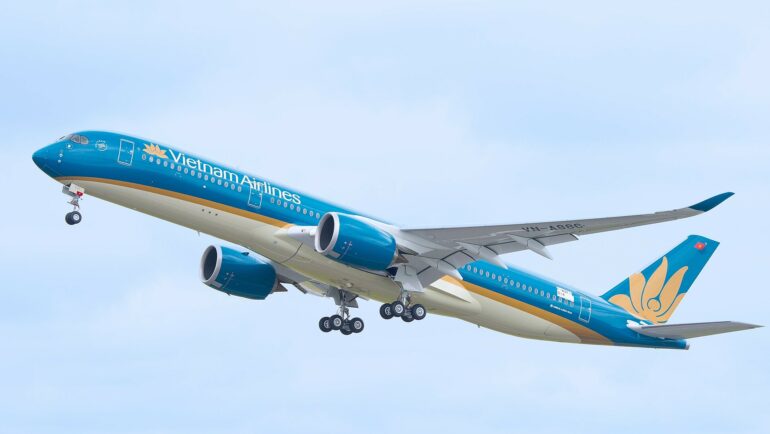 Tàu bay của Vietnam Airlines. Ảnh: XIN TÊN NGƯỜI CHỤ