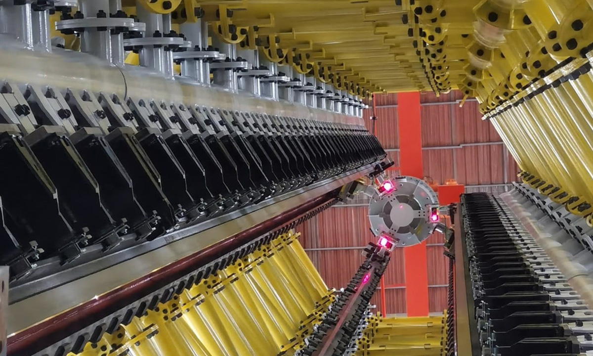 Tháp MEFEL ở Bắc Kinh sử dụng động cơ tuyến tính để đưa các vật thể lên và xuống nhằm tái tạo các điều kiện vi trọng lượng trong 4 giây. Ảnh: Weibo