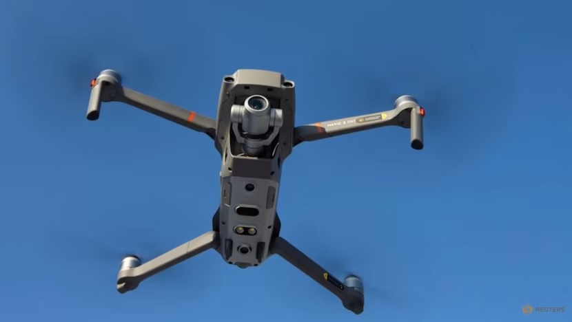 Máy bay không người lái của nhà sản xuất Trung Quốc DJI trong cuộc trình diễn tại Montreal, Canada năm 2019. Ảnh: Reuters