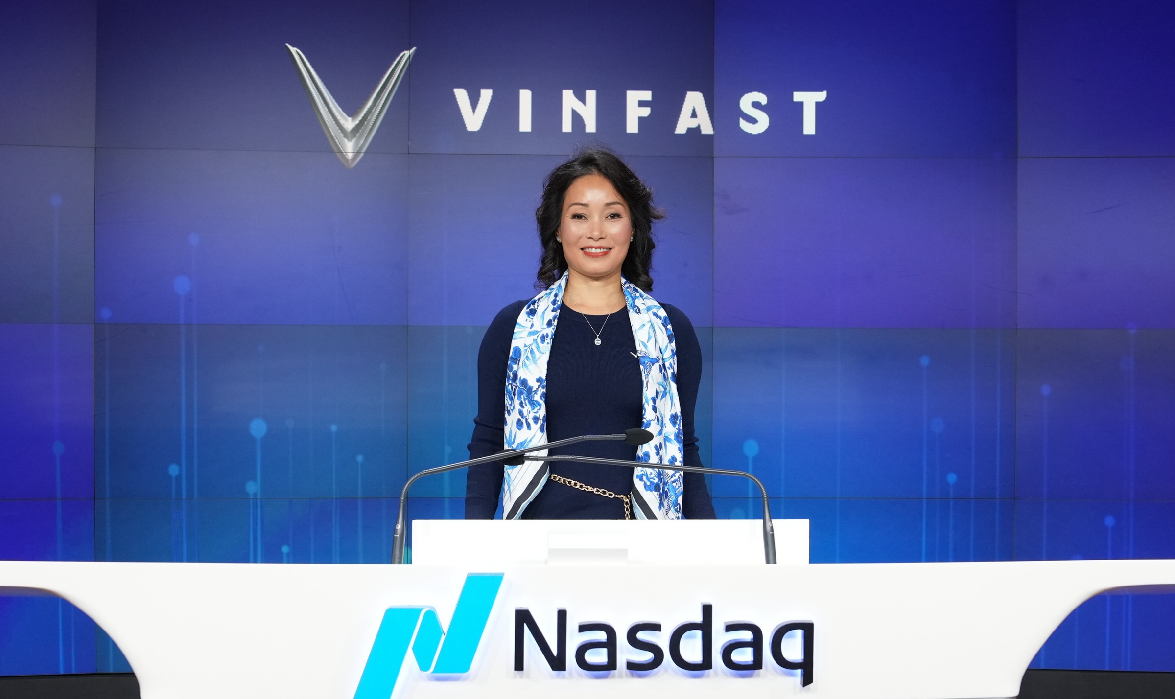 Bà Lê Thị Thu Thủy, Phó chủ tịch Vingroup kiêm Tổng giám đốc VinFast toàn cầu tại sàn Nasdaq tối 15/8. Ảnh: VinFast