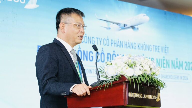 CEO Lương Hoài Nam tại phiên họp thường niên Bamboo Airways ngày 17/7. Ảnh: BAV