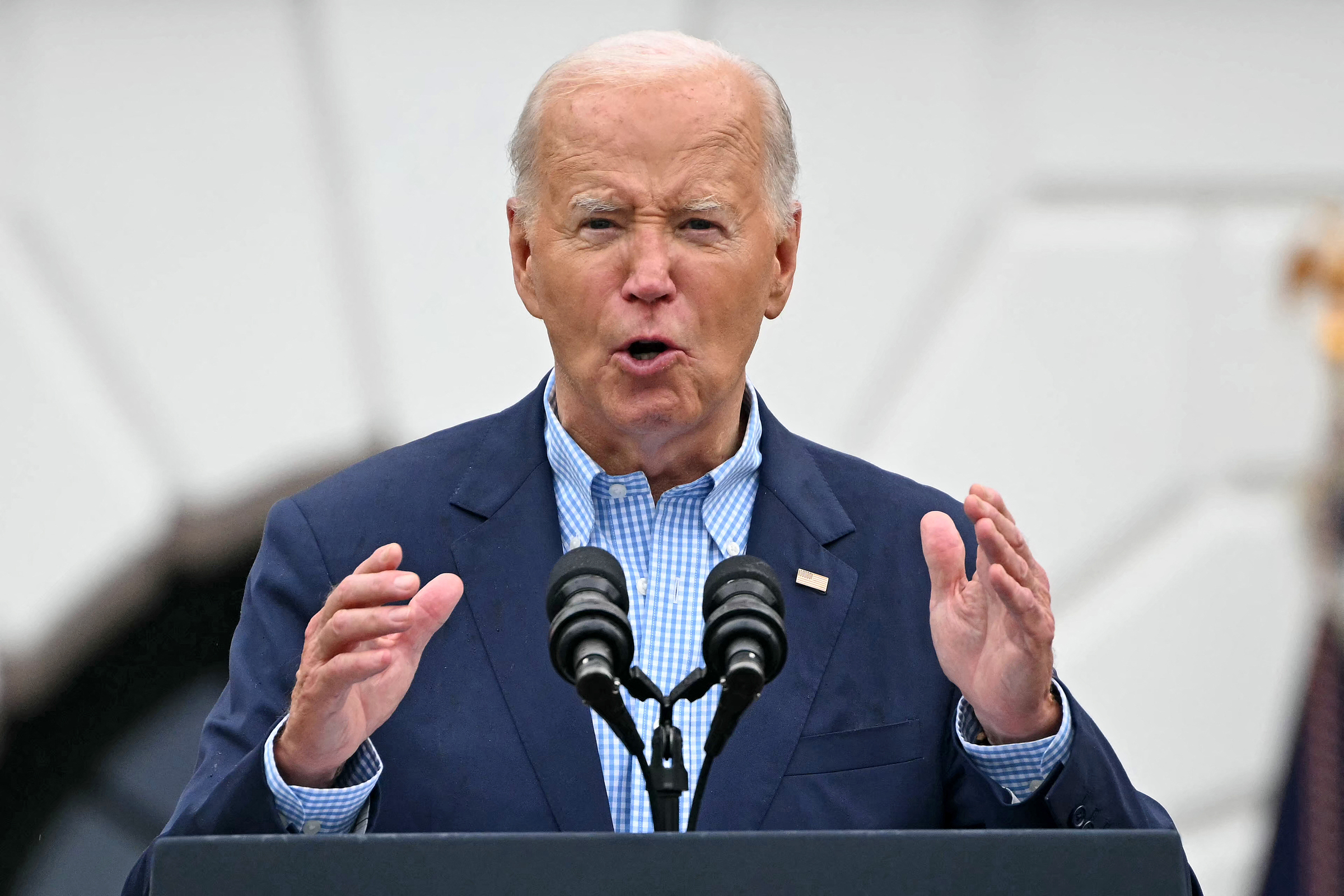 Tổng thống Joe Biden phát biểu tại Bãi cỏ phía Nam Nhà Trắng, Washington ngày 4/7. Ảnh: AFP