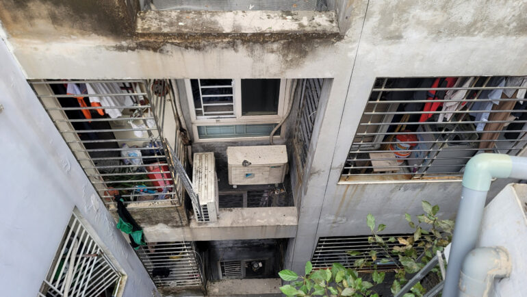 Công trình nhà ở số 37 ngách 29/70 phố Khương Hạ, phường Khương Đình xảy ra vụ cháy khiến nhiều người chết, bị kết luận vi phạm trật tự xây dựng. Ảnh: Gia Chính