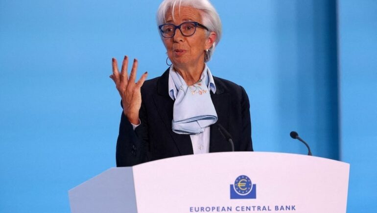 Chủ tịch ECB Christine Lagarde trong một cuộc họp ở Frankfurt (Đức) tháng 4/2024. Ảnh: Reuters