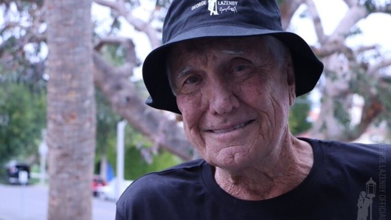 Diễn viên George Lazenby hiện tại. Ảnh: X