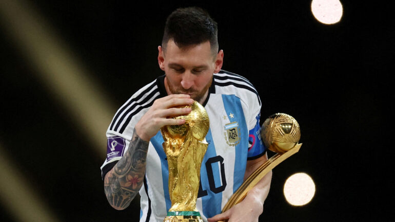 Messi giành World Cup 2022 tại Qatar. Ảnh: Reuters