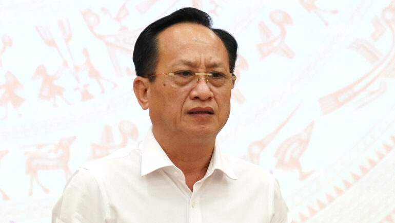 Ông Phạm Văn Thiều, Chủ tịch UBND tỉnh Bạc Liêu phát biểu tại buổi họp ngày 5/7. Ảnh: Chúc Ly