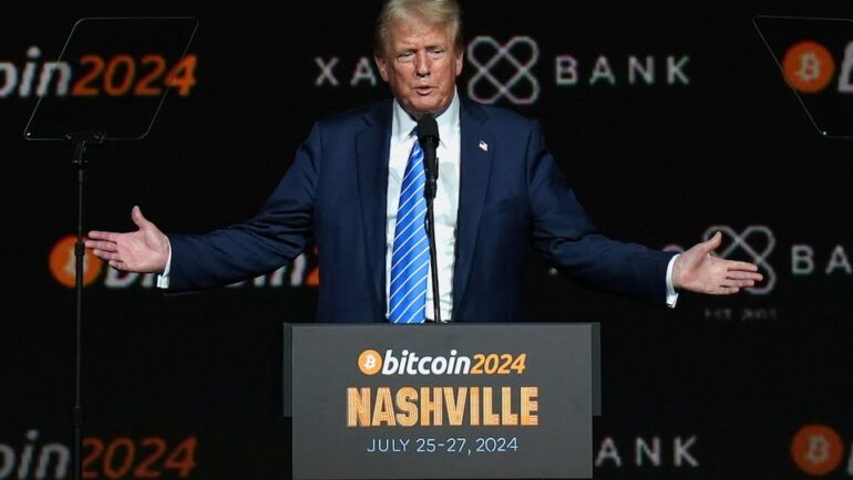 Cựu Tổn thống Mỹ Donald Trump trong sự kiện Bitcoin 2024 hôm 27/7. Ảnh: Reuters