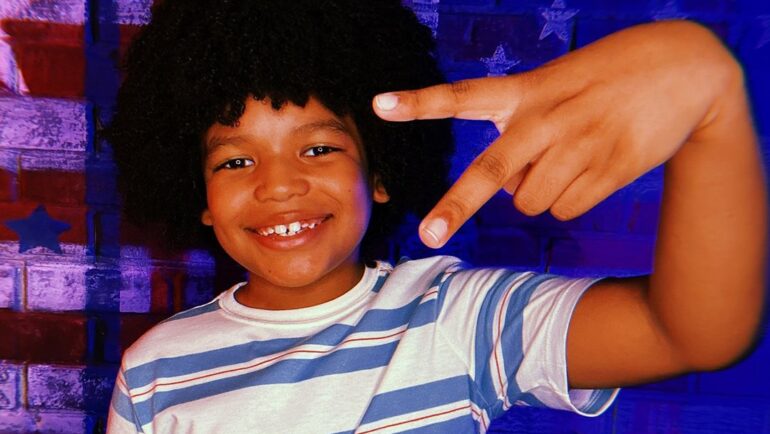 Ca sĩ nhí Journeyy đến từ New Jersey. Ảnh: Instagram nhân vật