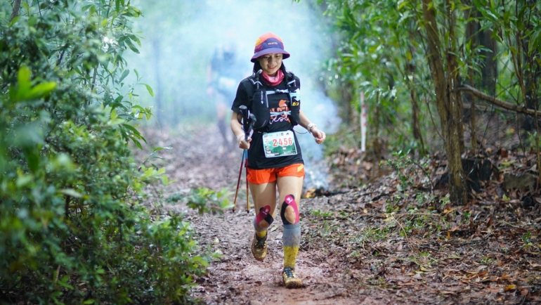 Runner ở giải trail Sơn Đào tại Hải Phòng tháng 7/2024. Ảnh: Sơn Đào Trail Marathon