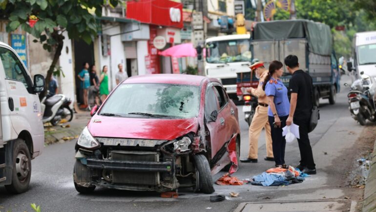 Chiếc xe ôtô gây tai nạn. Ảnh: Việt An