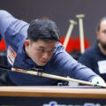 Cơ thủ Bao Phương Vinh trong trận tứ kết carom 3 băng UMB World Cup ở Ankara, Thổ Nhĩ Kì gặp Omer Karakurt, tối 14/6/2024. Ảnh: Kozoom