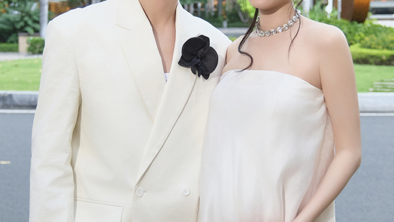 Đăng Khôi bên vợ hiện mang thai ở tháng thứ năm. Ảnh: Nhân vật cung cấp