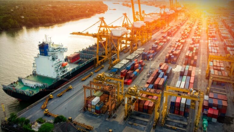 Gần 9 trên 10 doanh nghiệp tại Việt Nam quan tâm đến mở rộng ra nước ngoài. Ảnh minh họa: UOB