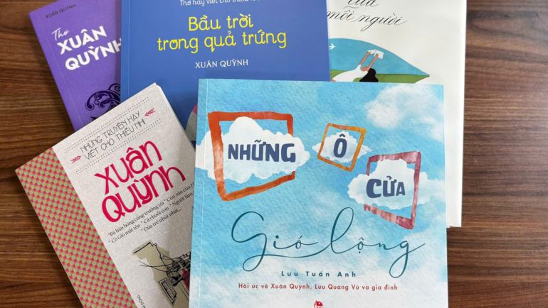 Tác phẩm Những ô cửa gió lộng do Nhà xuất bản Kim Đồng phát hành hôm 28/8. Ảnh: Nhà xuất bản cung cấp
