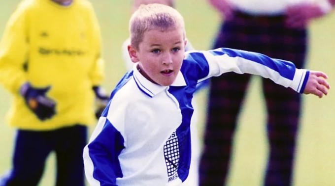 Harry Kane chơi cho Ridgeway Rovers FC khi mới năm tuổi. Ảnh: BBC