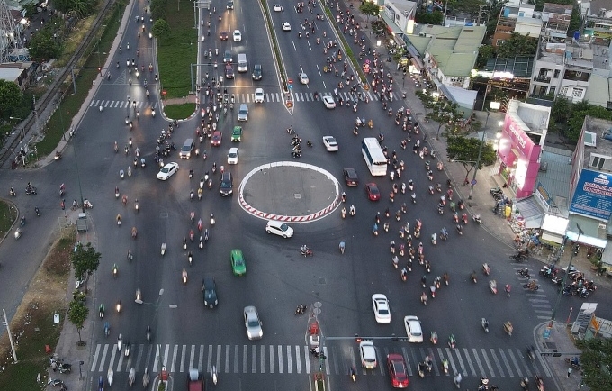 Vòng xoay nút giao Phạm Văn Đồng - đường số 20. Ảnh: Hạ Giang